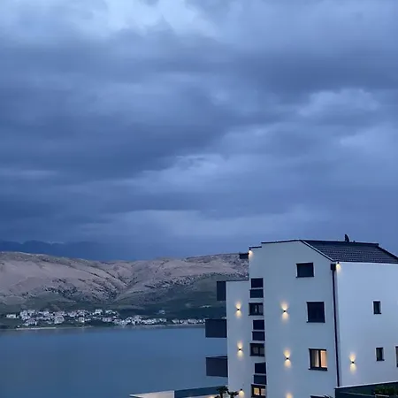 Tara Apartament Pag Town